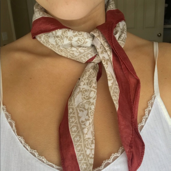 Accessories - bandana style scarf